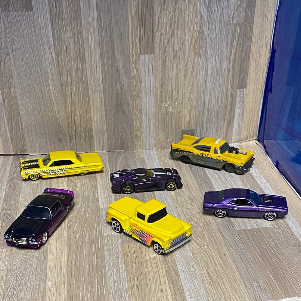 Yellow and Purple Toy Car Set